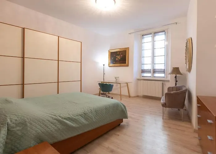 Central Apartment De Angeli Charm Residence